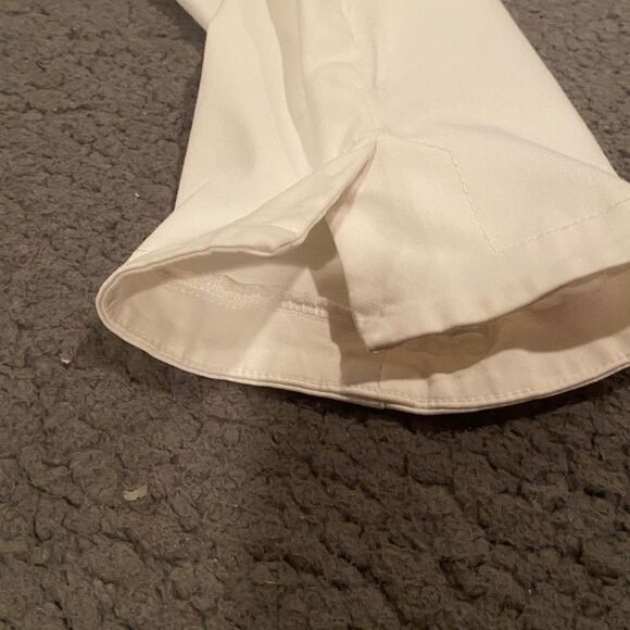 Chico’s White Cropped Pants - Picture 9 of 11